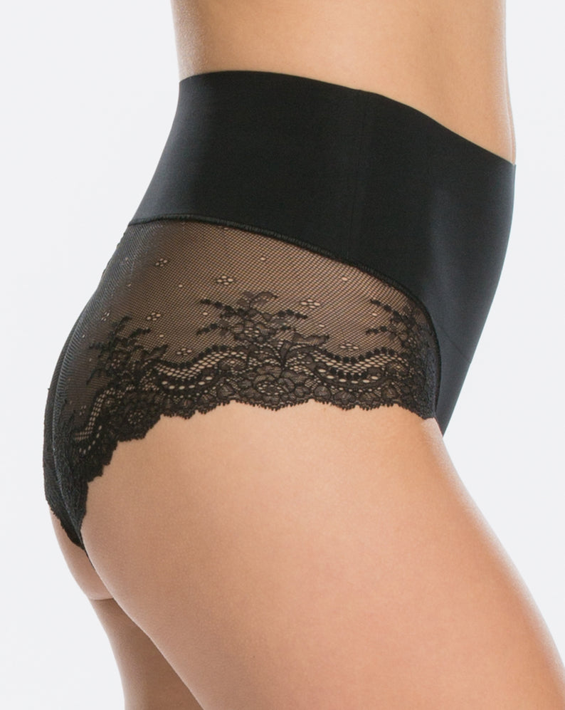 Undie-tectable® Smoothing Lace Hi-Hipster Panty - Very Black